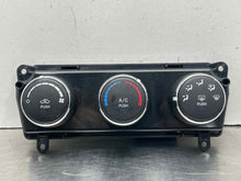 Load image into Gallery viewer, Temperature Controls Jeep Compass 2016 - NW573035
