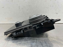 Load image into Gallery viewer, Temperature Controls Land Rover Evoque 2018 - NW579683
