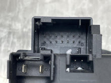 Load image into Gallery viewer, IGNITION SWITCH Mercedes C230 E300D E320 E430 98 99 - NW573145
