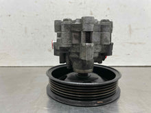 Load image into Gallery viewer, Power Steering Pump Cadillac SRX 2015 - NW580294
