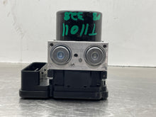 Load image into Gallery viewer, ABS ANTI-LOCK BRAKE PUMP BMW 323i 328i 335i 2008 08 - NW573103
