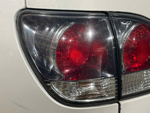 Load image into Gallery viewer, OUTER TAIL LIGHT LAMP RX300 2000 00 2001 01 2002 02 2003 03 Left - NW573748
