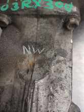 Load image into Gallery viewer, TRANSFER CASE Lexus RX300 1999 99 2000 00 01 02 03 - NW573526
