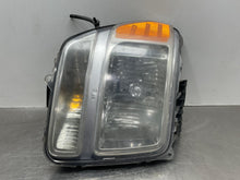 Load image into Gallery viewer, HEADLIGHT LAMP ASSEMBLY Dodge Nitro 07 08 09 10 11 Right - NW573489
