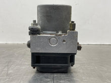 Load image into Gallery viewer, ABS PUMP SUBARU FORESTER 2006 07 08 AUTO - NW582917
