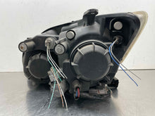 Load image into Gallery viewer, HEADLIGHT LAMP ASSEMBLY Avalon 2005 05 2006 06 2007 07 Right - NW573594
