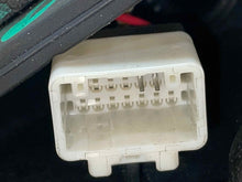 Load image into Gallery viewer, SIDE VIEW MIRROR Toyota Avalon 05 06 07 08 09 10 Power Right - NW573458
