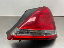 Load image into Gallery viewer, OUTER TAIL LIGHT LAMP Toyota Avalon 05 06 07 08 09 10 Right - NW573637
