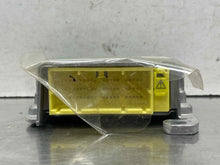 Load image into Gallery viewer, Air Bag occupant detection computer Highlander XD Camry 04 05 06 - 11 - NW573770
