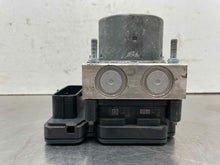 Load image into Gallery viewer, ABS Pump Acura RDX 2017 - NW573655
