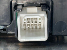 Load image into Gallery viewer, FRONT TEMPERATURE CONTROLS Highlander 2011 11 2012 12 2013 13 - NW586262
