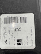 Load image into Gallery viewer, [INVENTORYCAR_YEAR_MAKE_MODEL] HEADLIGHT LAMP ASSEMBLY Right - NW587312
