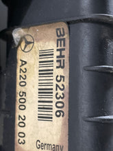 Load image into Gallery viewer, RADIATOR CL500 CL55 CL600 CL65 S350 S430 S500 S55 S600 S65 SL500 01-06 - NW132375
