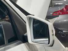Load image into Gallery viewer, Side View Door Mirror  MERCEDES GLS-CLASS 2017 - NW573925
