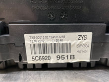 Load image into Gallery viewer, SPEEDOMETER CLUSTER Volkswagen Jetta 2011 11 2012 12 - NW162145
