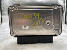 Load image into Gallery viewer, ECU ECM COMPUTER Volkswagen Jetta 2011 11 2.5L Auto - NW476502
