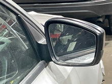 Load image into Gallery viewer, SIDE VIEW DOOR MIRROR Volkswagen Jetta 11 12 13 14 15 16 Right - NW574416
