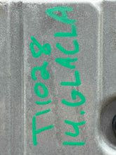 Load image into Gallery viewer, ECU ECM COMPUTER Mercedes C300 C350 SLK350 GLK350 2013 13 - NW574639
