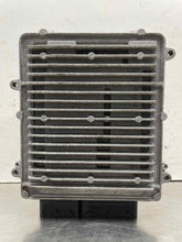 Load image into Gallery viewer, ECU ECM COMPUTER Mercedes C300 C350 SLK350 GLK350 2013 13 - NW574639
