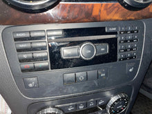 Load image into Gallery viewer, Radio  MERCEDES GLK-CLASS 2014 - NW574468
