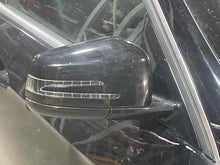 Load image into Gallery viewer, SIDE VIEW DOOR MIRROR E300 E350 E400 E550 E63 10 11 12 13 Right - NW574633
