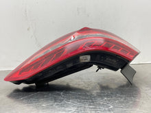 Load image into Gallery viewer, OUTER TAIL LIGHT LAMP E300 E350 E400 E550 E63 10 11 12 13 Right - NW574490
