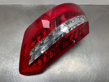 Load image into Gallery viewer, OUTER TAIL LIGHT LAMP E300 E350 E400 E550 E63 10 11 12 13 Right - NW574490
