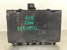 Load image into Gallery viewer, Fuse Box Lincoln MKZ 2013 - NW494821

