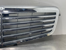 Load image into Gallery viewer, GRILLE Mercedes-Benz E300 E350 E400 E550 E63 10 11 12 13 - NW535871
