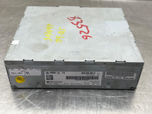 Load image into Gallery viewer, RADIO RECEIVER A4 A5 A6 Q3 Q5 Q7 RS5 S5 S6 Touareg 2009-2017 - NW574911
