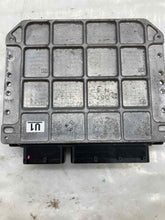 Load image into Gallery viewer, ECU ECM COMPUTER Toyota Prius 2011 11 - NW62607
