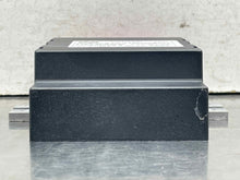 Load image into Gallery viewer, Fuel pump computer BMW 330i 328i 528i 525i 530i 2004 04 05 06 07 08 - 11 - NW575256
