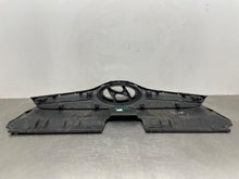 Load image into Gallery viewer, GRILLE Hyundai Veloster 12 13 14 15 16 17 - NW575292
