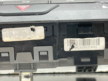 Load image into Gallery viewer, Temperature Controls Kia Sorento 2016 - NW575867
