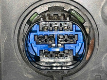 Load image into Gallery viewer, HEADLIGHT LAMP ASSEMBLY Kia Sorento 2016 16 2017 17 2018 18 Right - NW575869
