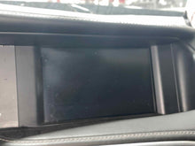 Load image into Gallery viewer, Info-Gps Screen  INFINITI QX30 2017 - NW575872
