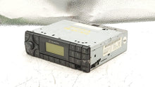 Load image into Gallery viewer, RADIO Mercedes E300D E320 E430 E55 1999 99 - NW138622
