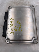 Load image into Gallery viewer, ECU ECM COMPUTER Golf Jetta 05 06 07 08 09 10 Auto - NW62731
