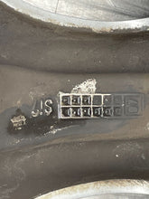 Load image into Gallery viewer, WHEEL slk230 slk320 97 98 99 00 - 02 03 04 16" 7 Spoke - NW354291
