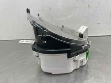 Load image into Gallery viewer, SPEEDOMETER CLUSTER Subaru Forester 2004 04 Auto - NW577150
