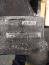 Load image into Gallery viewer, TRANSMISSION Subaru Forester 2004 04 - NW577026
