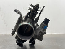 Load image into Gallery viewer, THROTTLE BODY Forester Impreza 2003 03 2004 04 - NW577265
