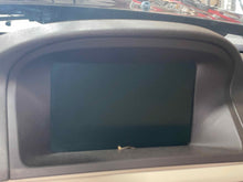 Load image into Gallery viewer, Info-Gps Screen  VOLVO 80 SERIES 2013 - NW577348
