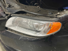 Load image into Gallery viewer, Headlight Lamp Assembly  VOLVO 80 SERIES 2013 - NW577535
