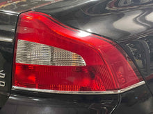Load image into Gallery viewer, TAIL LIGHT LAMP ASSEMBLY Volvo S80 07 08 09 10 11 12 13 Right - NW577379
