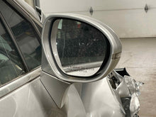 Load image into Gallery viewer, SIDE VIEW DOOR MIRROR 2017 17 2018 18 Right - NW576573
