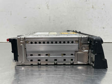 Load image into Gallery viewer, RADIO 320i 325ci 325i 330ci 330i 330xi M3 01 02 03 04 05 06 - NW577996
