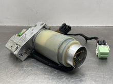 Load image into Gallery viewer, CONVERTIBLE TOP MOTOR 323i 323ic 325ci 325i 330ci 330i 00-10 - NW577935
