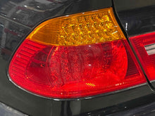 Load image into Gallery viewer, Tail Lamp Light  BMW 330I 2004 - NW578022
