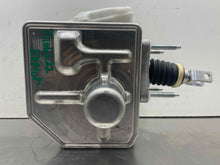 Load image into Gallery viewer, ABS Pump Ford Explorer 2022 - NW577796
